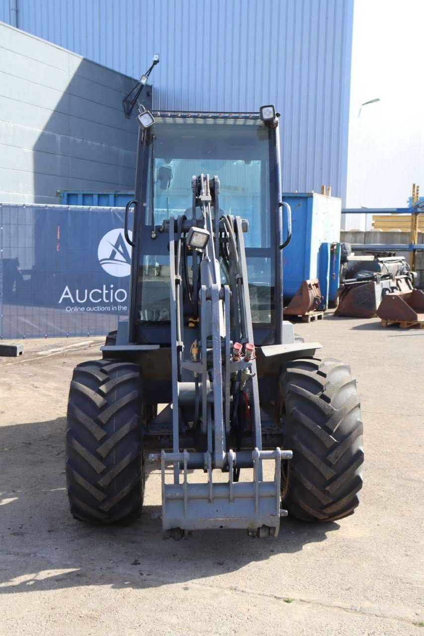 Wiellader Giant V6001T-CAB Diesel 44kW 2006