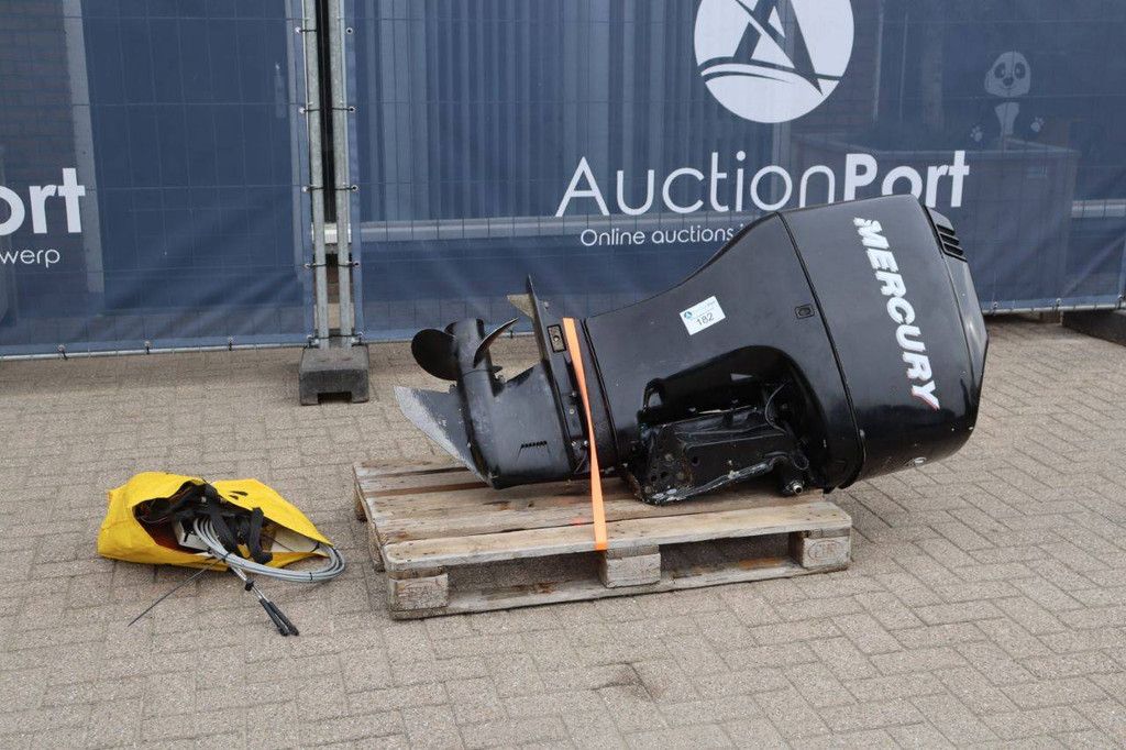 Engine for Speedboat Mercury EFI Gasoline 115hp (Margin)