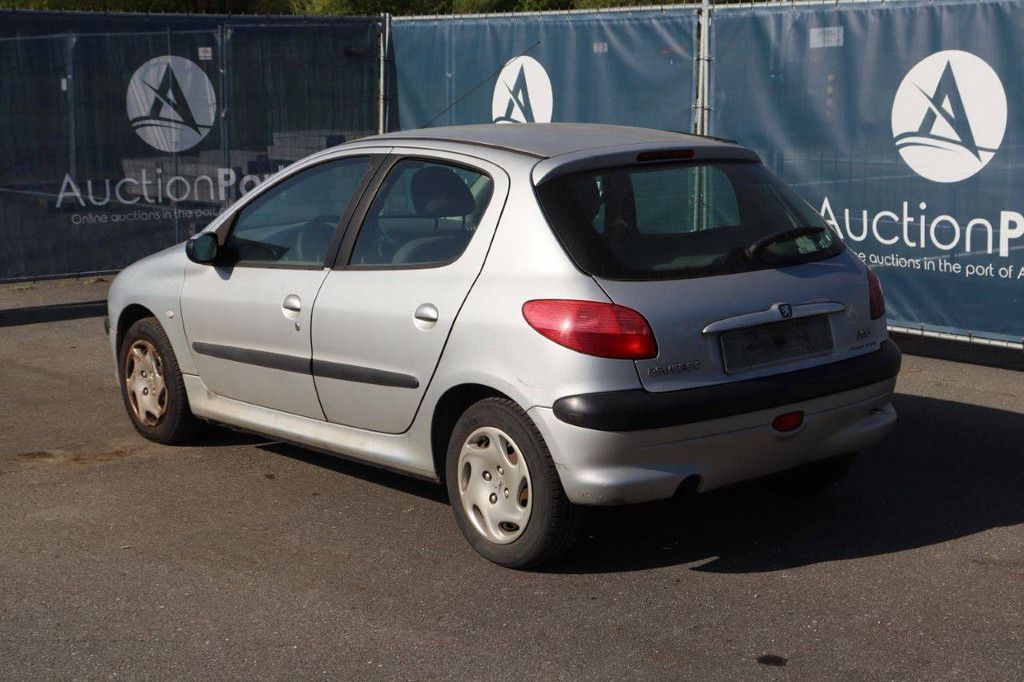 Pkw Peugeot 206 Benzin 60 PS (Marge)
