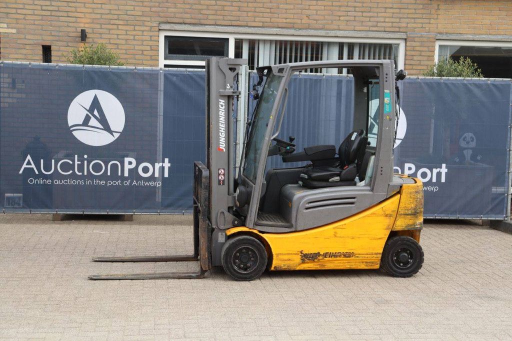 Gabelstapler Jungheinrich EFG 320 Elektro 2000kg 4,4m 2019