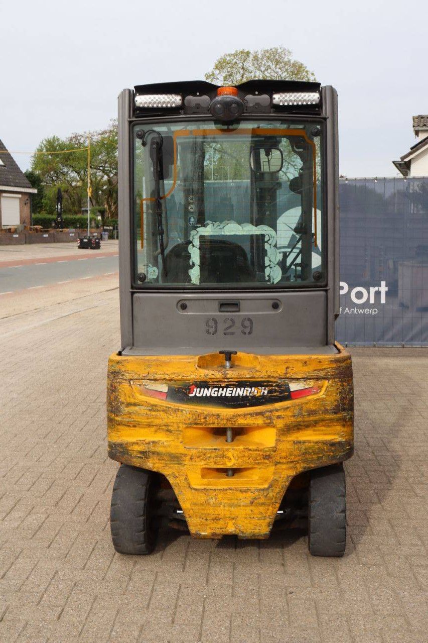 Gabelstapler Jungheinrich EFG 320 Elektro 2000kg 4,4m 2019