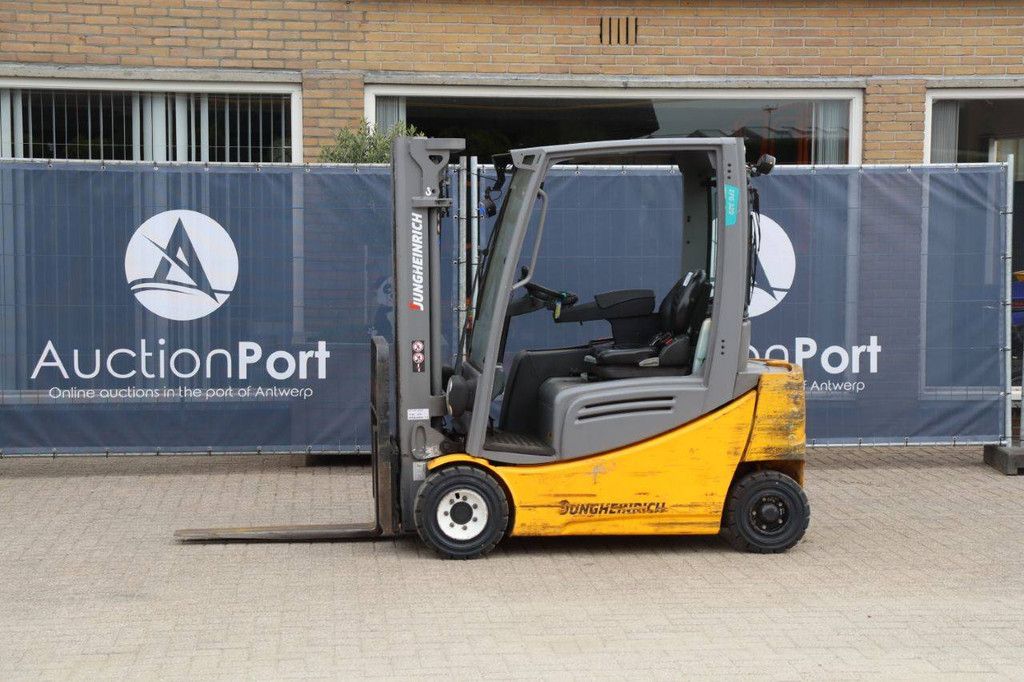 Gabelstapler Jungheinrich EFG 320 Elektro 2000kg 4,4m 2019