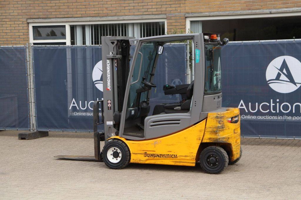 Gabelstapler Jungheinrich EFG 320 Elektro 2000kg 4,4m 2019