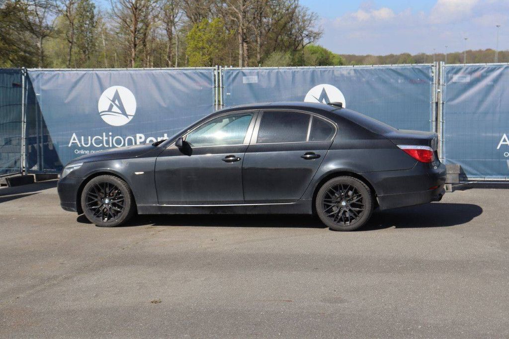 Personenauto BMW 523i Benzine 190pk 2007 (Marge)