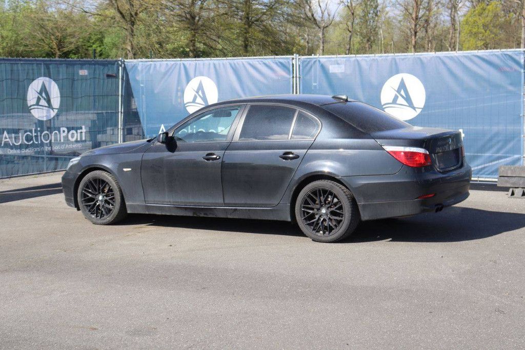 Personenauto BMW 523i Benzine 190pk 2007 (Marge)