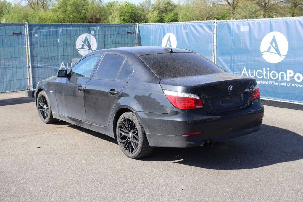 Personenauto BMW 523i Benzine 190pk 2007 (Marge)