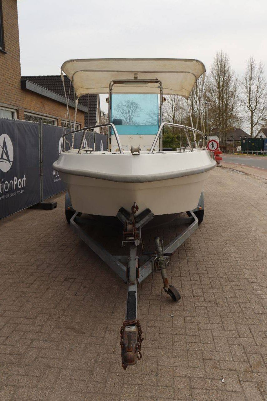 Console Boot Benzine Mariner 40pk 5.60m met Trailer (Marge)