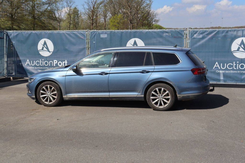 Passenger car Volkswagen Passat Diesel 150hp 2016 (Margin)