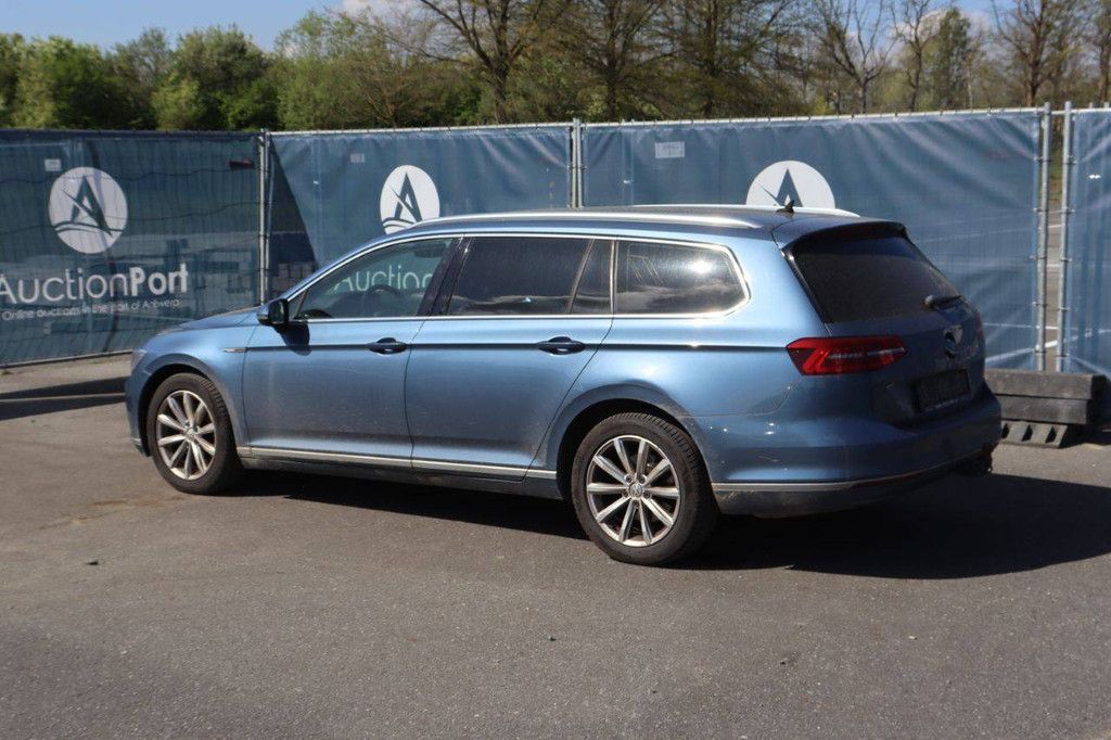 Passenger car Volkswagen Passat Diesel 150hp 2016 (Margin)