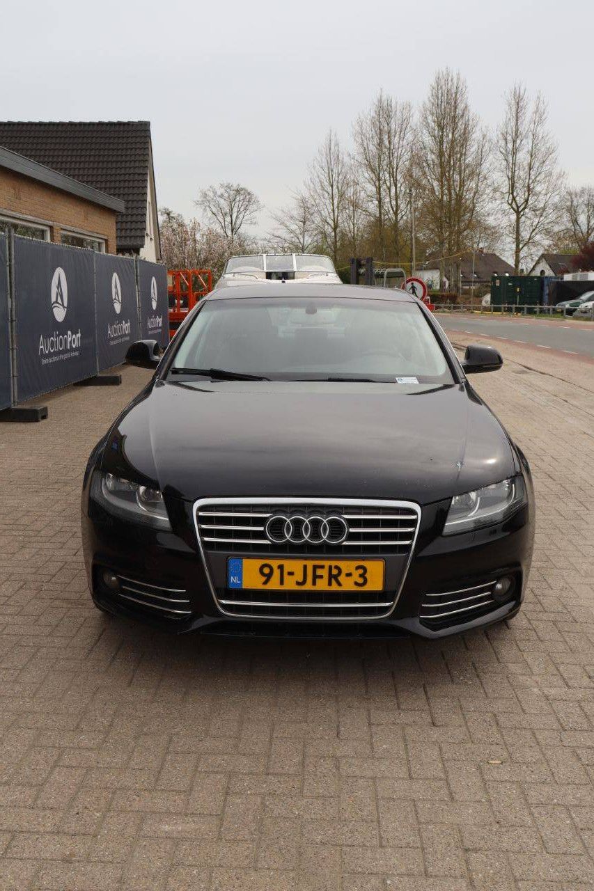 Pkw Audi A4 Benzin 161 PS 2009 (Margin)