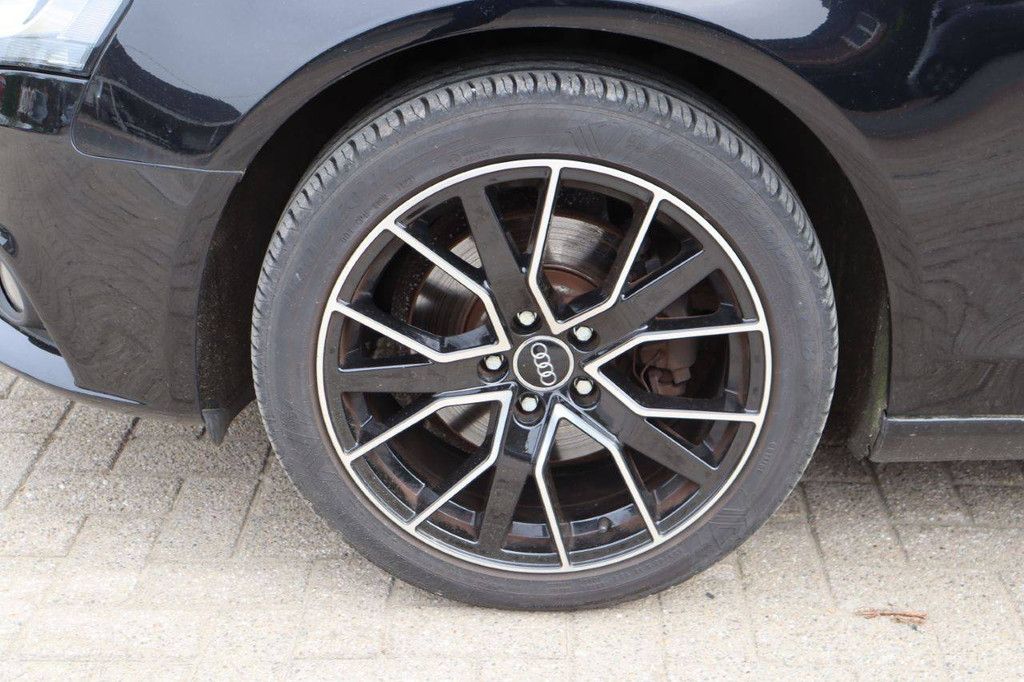 Pkw Audi A4 Benzin 161 PS 2009 (Margin)