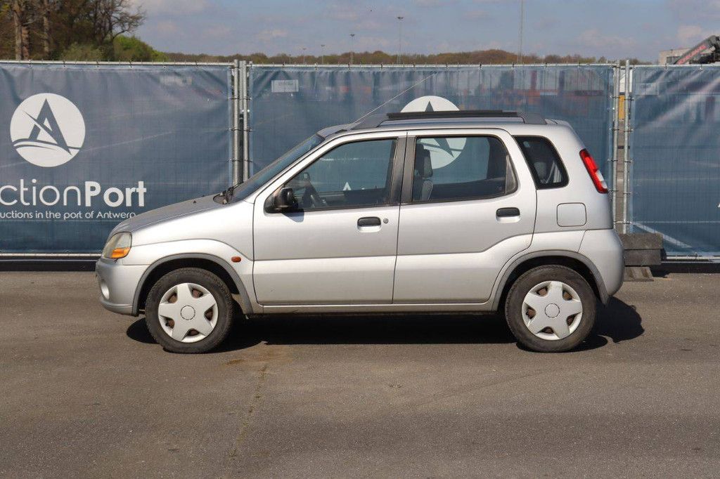 Suzuki Ignis Benzin 110 PS Pkw 2003 (Margin)