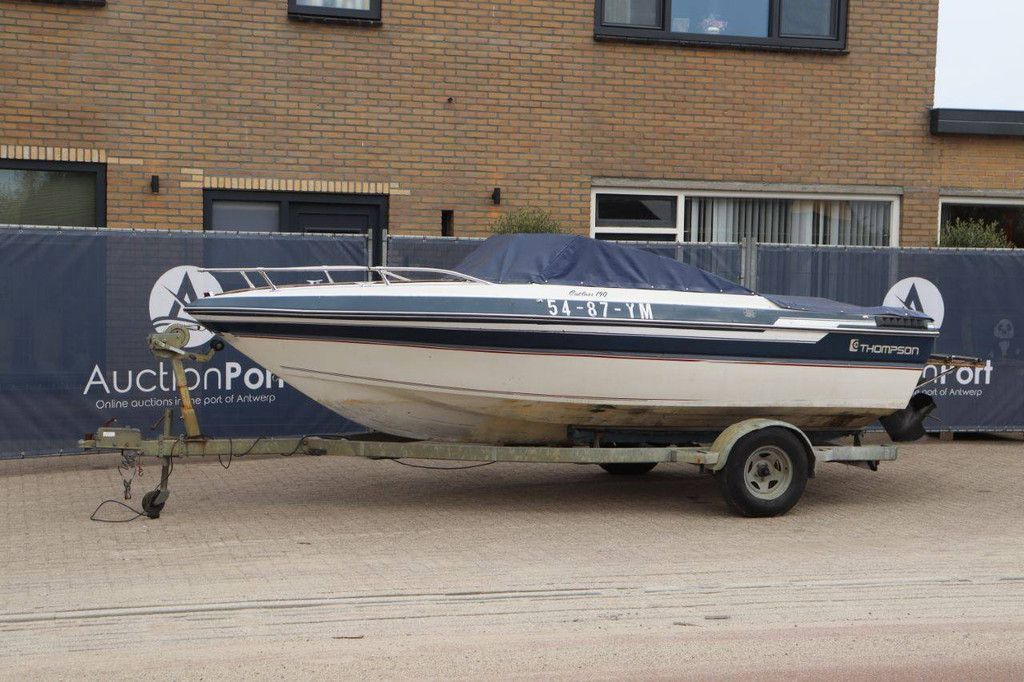 THOMPSON Cutlass 190 Petrol Speedboat 1988 with Trailer (Margin)