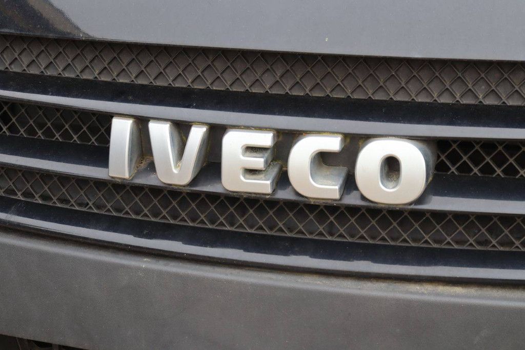 Fahrgestell mit Fahrerhaus Iveco 40C18 Diesel 177 PS 2007