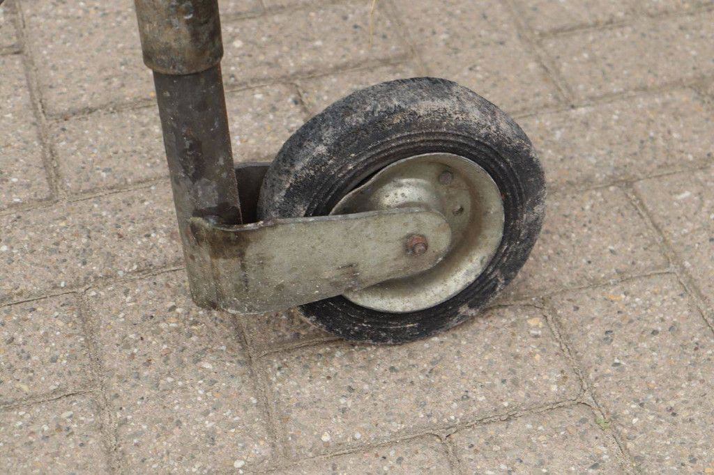 Anhängermontierte Hubarbeitsbühne