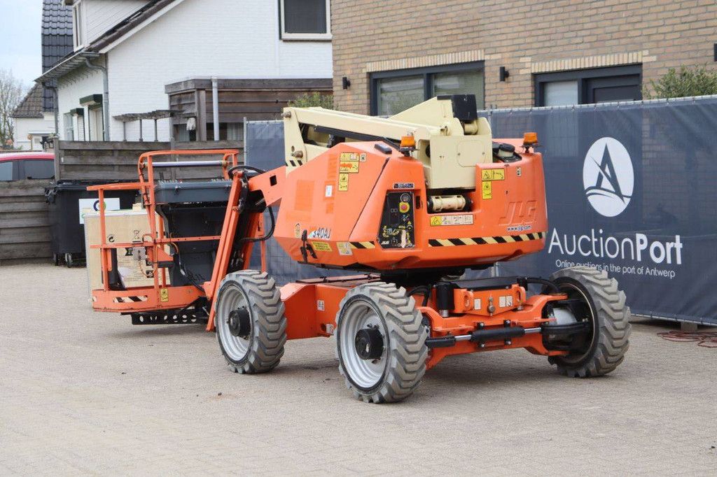 Knikarmhoogwerker JLG H340AJ Diesel 12.3m 2017