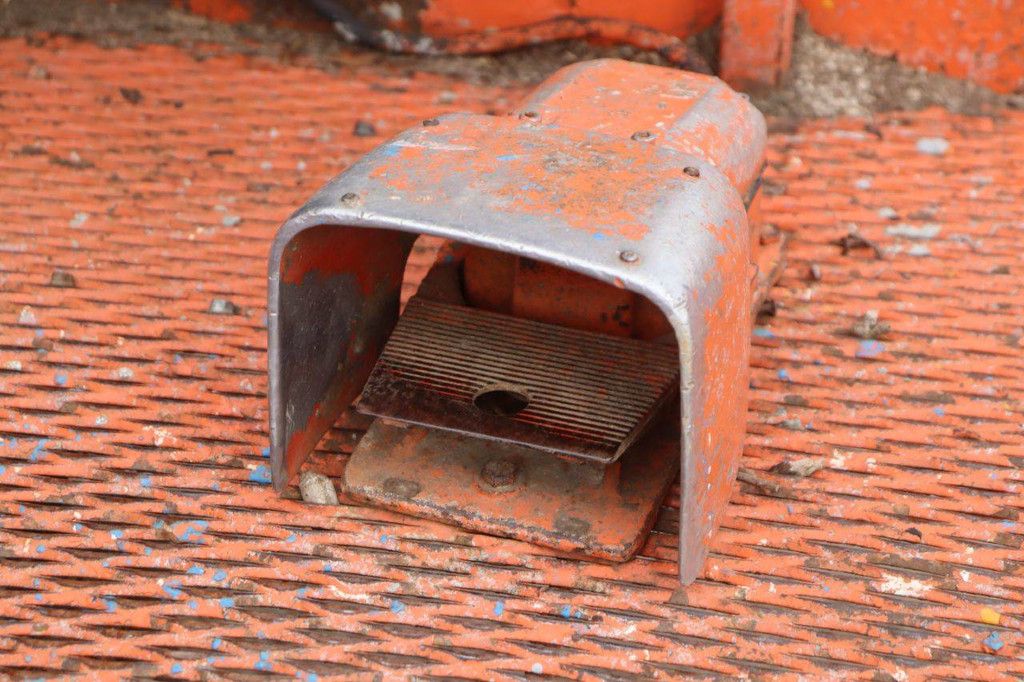 Knikarmhoogwerker JLG 450AJ Diesel 15.7m 2006