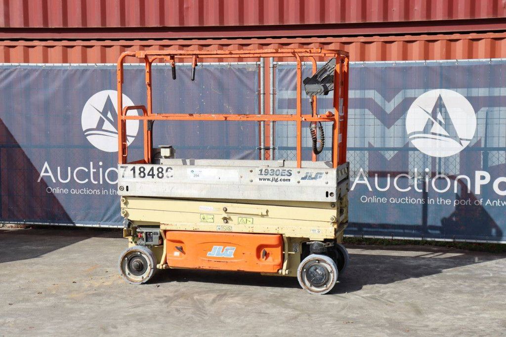 Scissor lift JLG 1930ES Electric 7.8m 2012