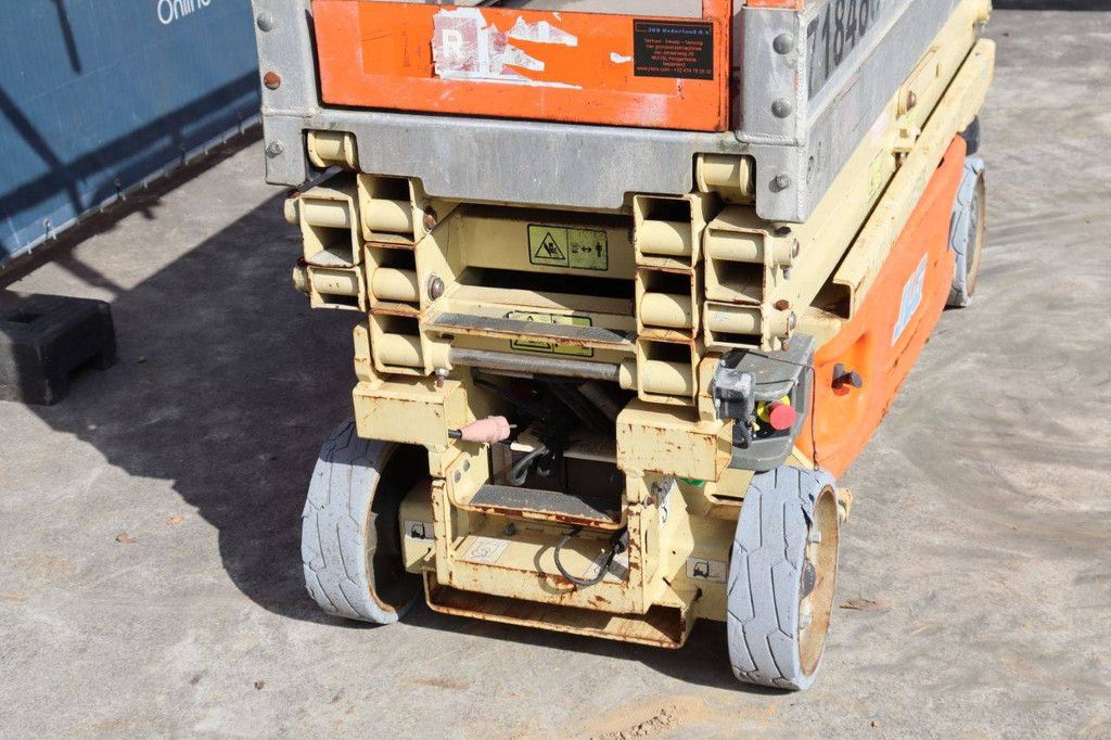 Scissor lift JLG 1930ES Electric 7.8m 2012