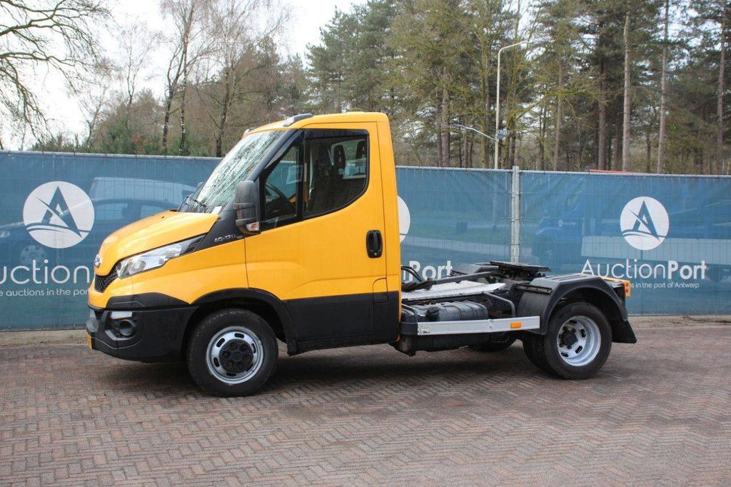 Chassis Cabin Iveco Daily 40C17 Diesel 170hp 2016