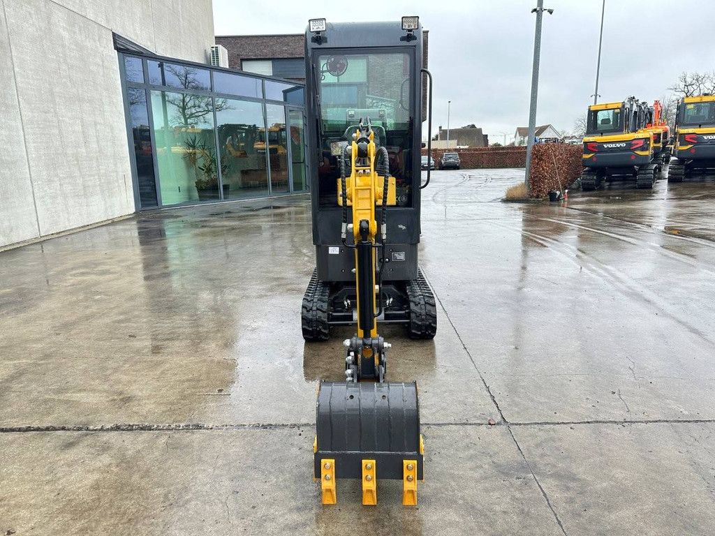 Starvox SV-ME15 Minibagger Benzin 2025