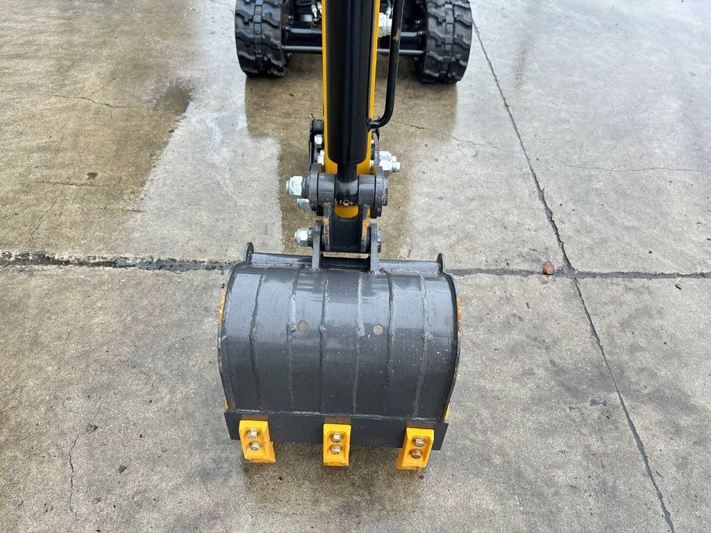 Starvox SV-ME15 Minibagger Benzin 2025