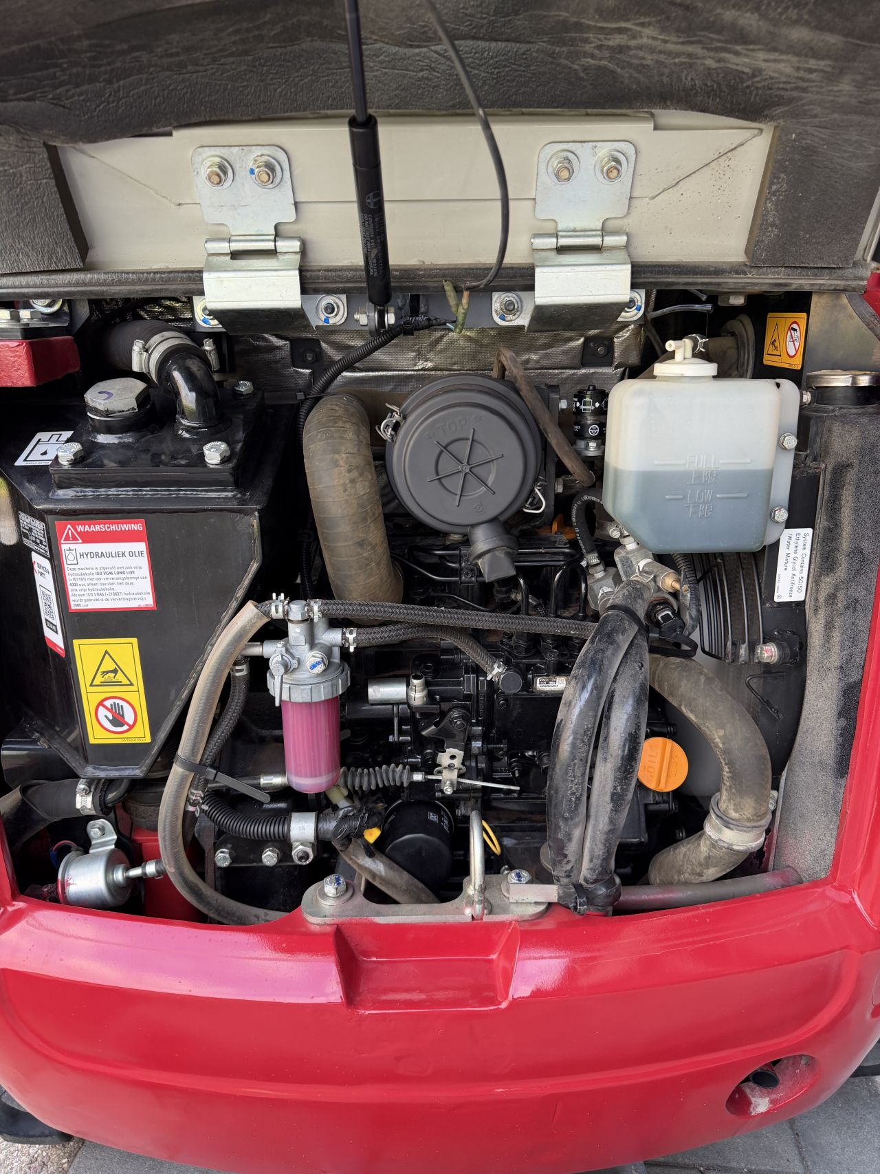 Takeuchi TB216 | 2024 | slechts 310 uur! minigraver graafmachine