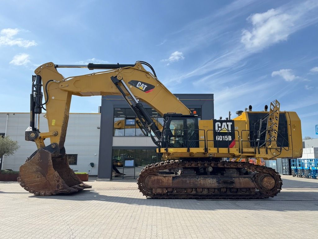 CAT 6015B