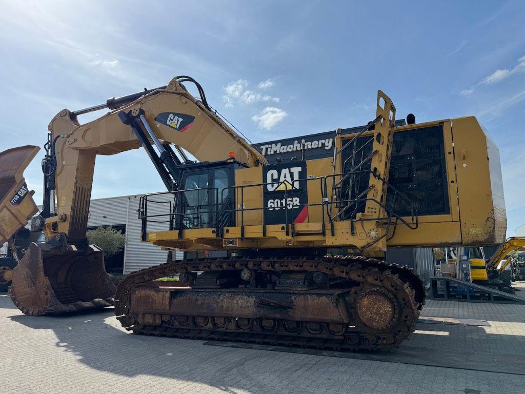 CAT 6015B