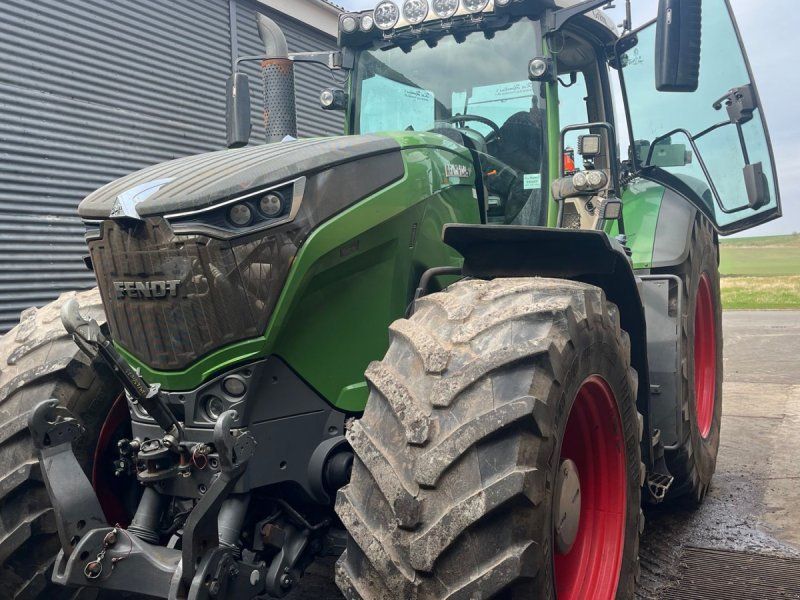 Fendt 1046 Vario S4 Profi Plus  VARIOGRIP