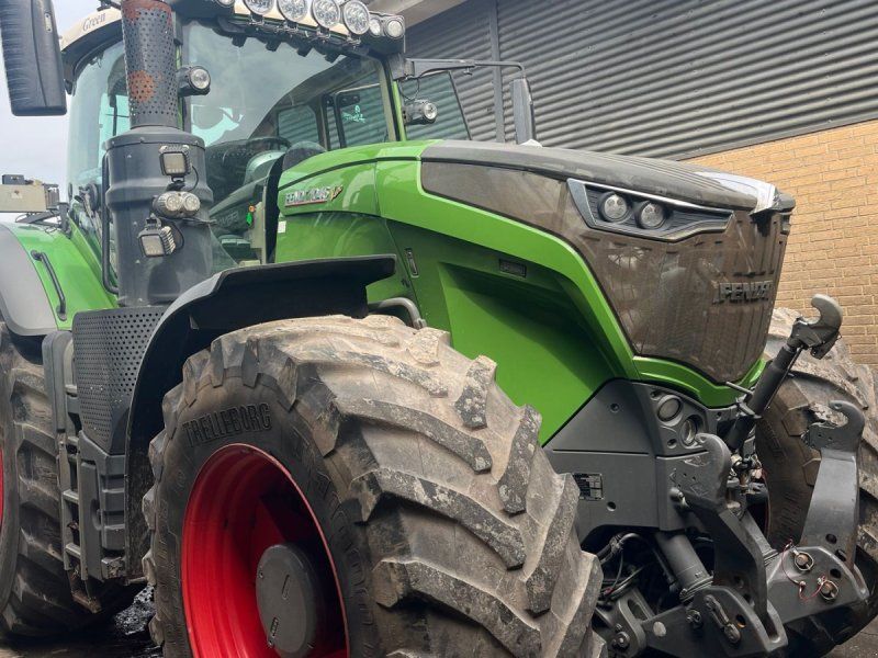 Fendt 1046 Vario S4 Profi Plus  VARIOGRIP