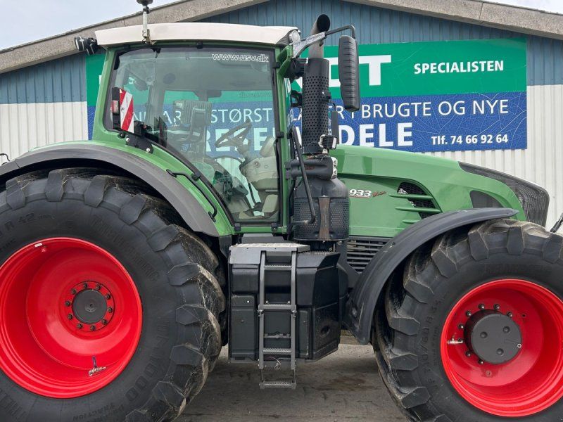 Fendt 933 Vario SCR Profi Plus  Front PTO