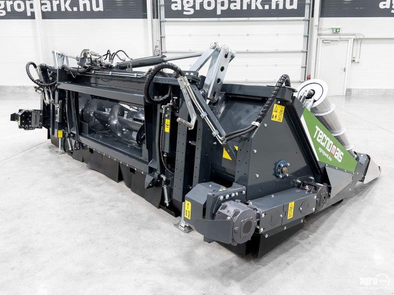 Tecnomais TMRP4 6R-F UN 6 row (75 cm), foldable corn header, for John