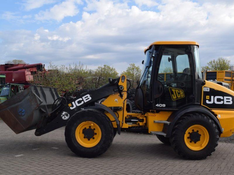 JCB 409