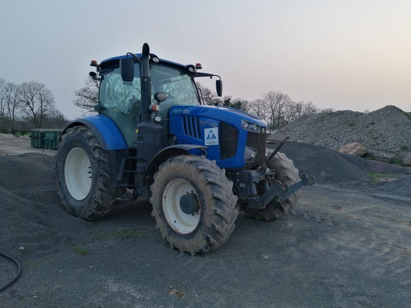 Kubota M7132