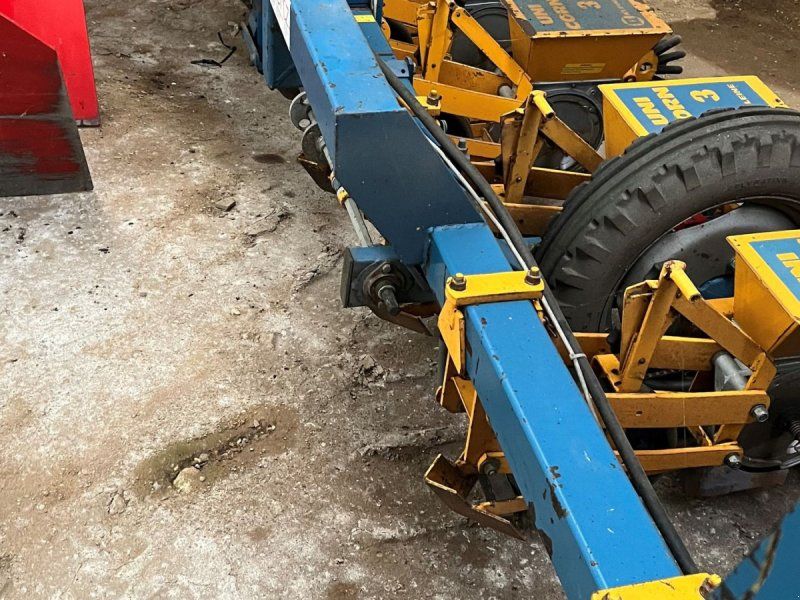 Kleine Uni-Corn 3 12 rk