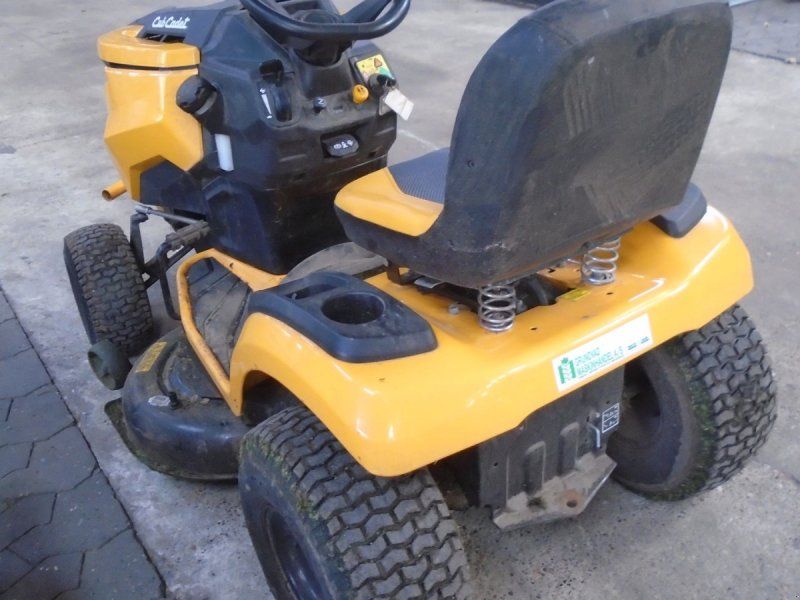 Cub Cadet XT2 PS107