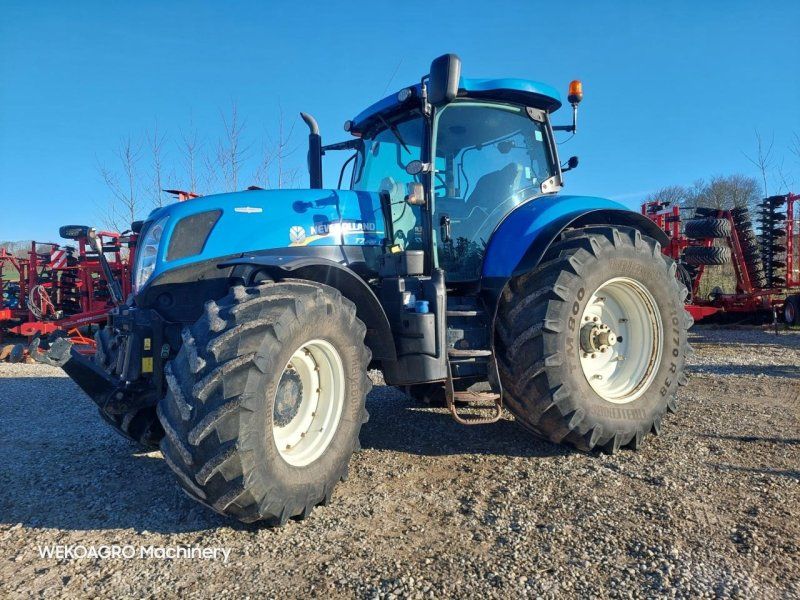 New Holland T 7.220 Autocommand