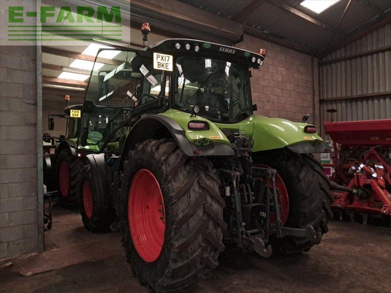 Claas AXION 800