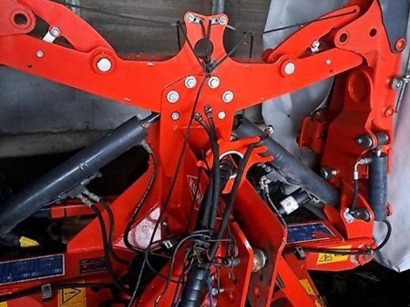 Kuhn gmd 8730 ff butterfly einsatzbereit