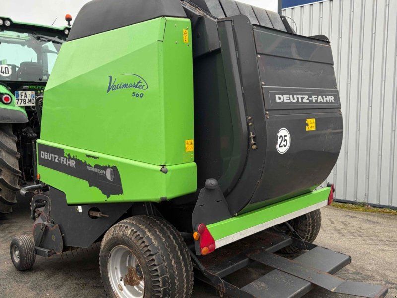 Deutz-Fahr Presse à balles rondes VARIMASTER 560