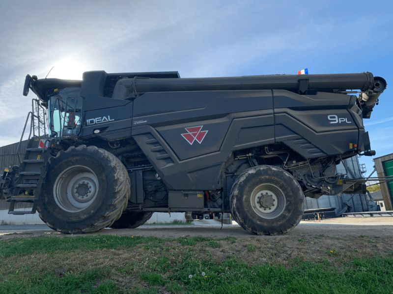 Massey Ferguson IDEAL 9