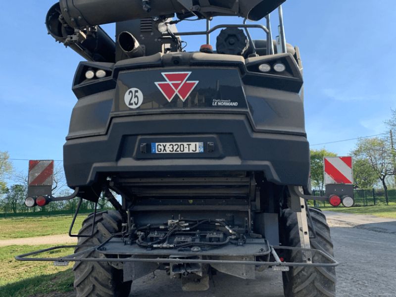 Massey Ferguson IDEAL 9