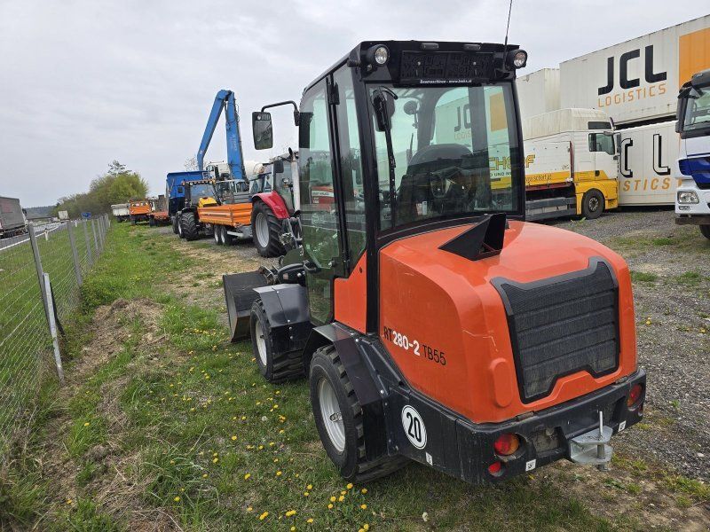 Kubota RT280-3