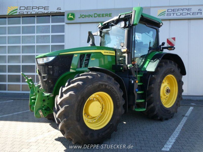 John Deere 7R 330