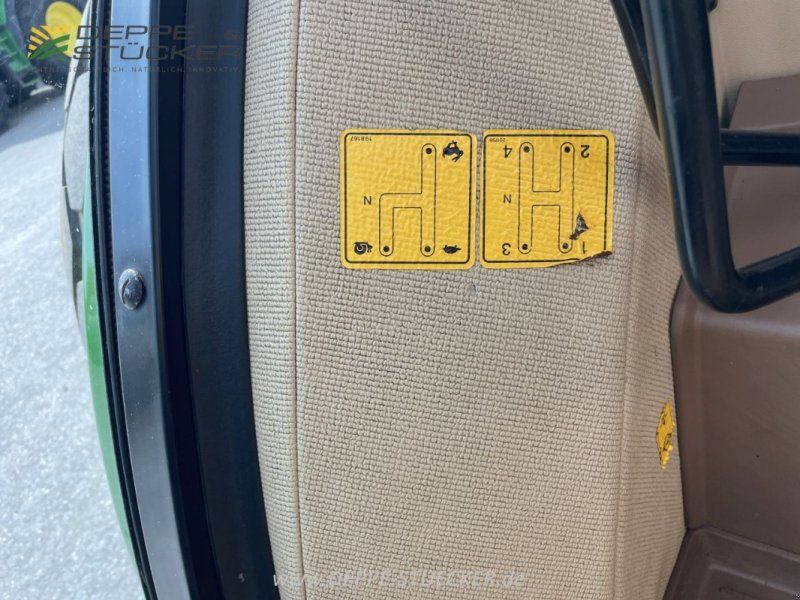 John Deere 5415 mit Stoll Frontlader