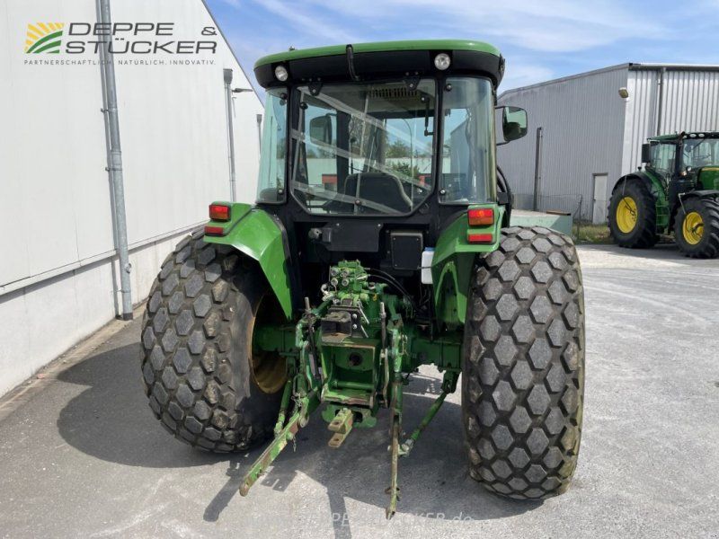 John Deere 5415 mit Stoll Frontlader