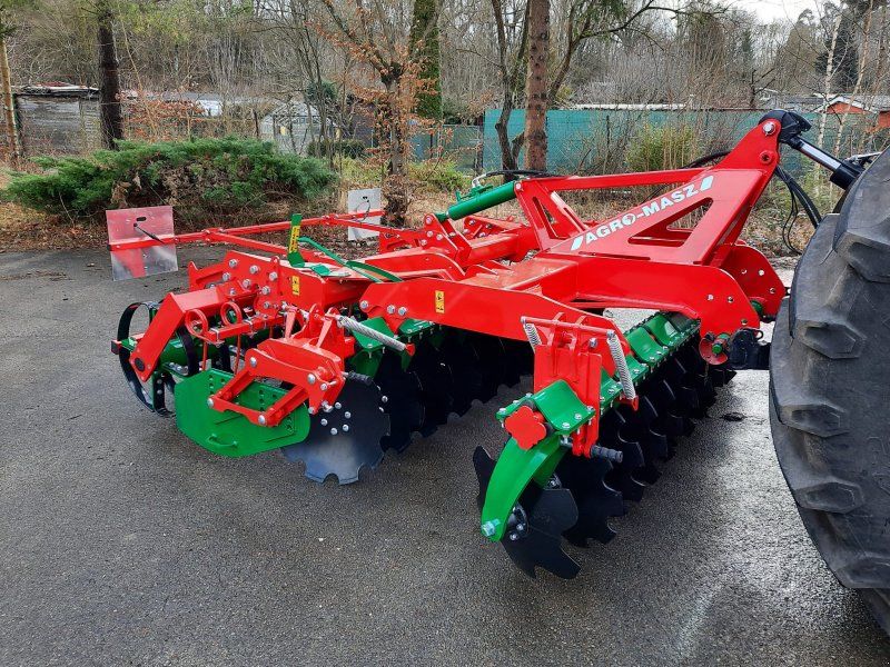 Agro-Masz TROL 30 + Dachring 600