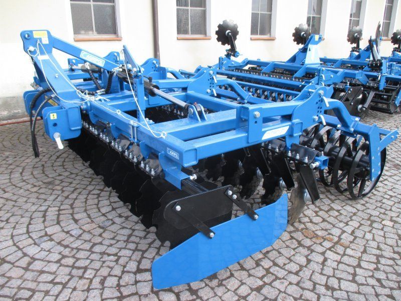 Agripol Titanum 400 hydr.klappbar m. Dachringwalze