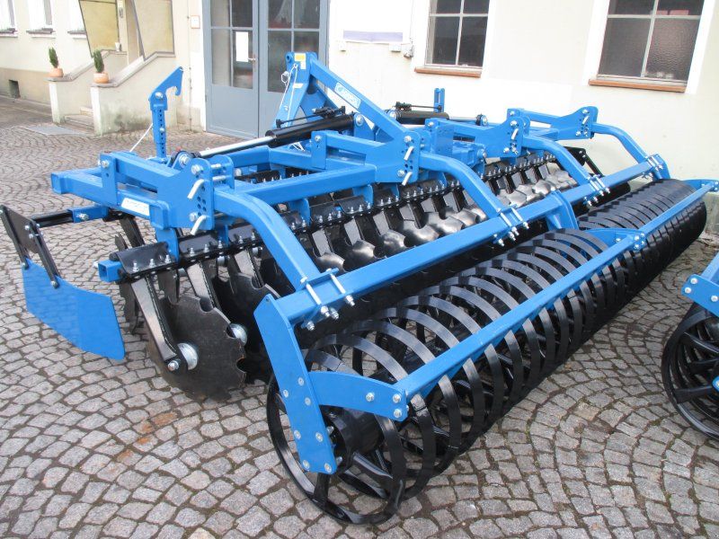 Agripol Titanum 400 hydr.klappbar m. Dachringwalze